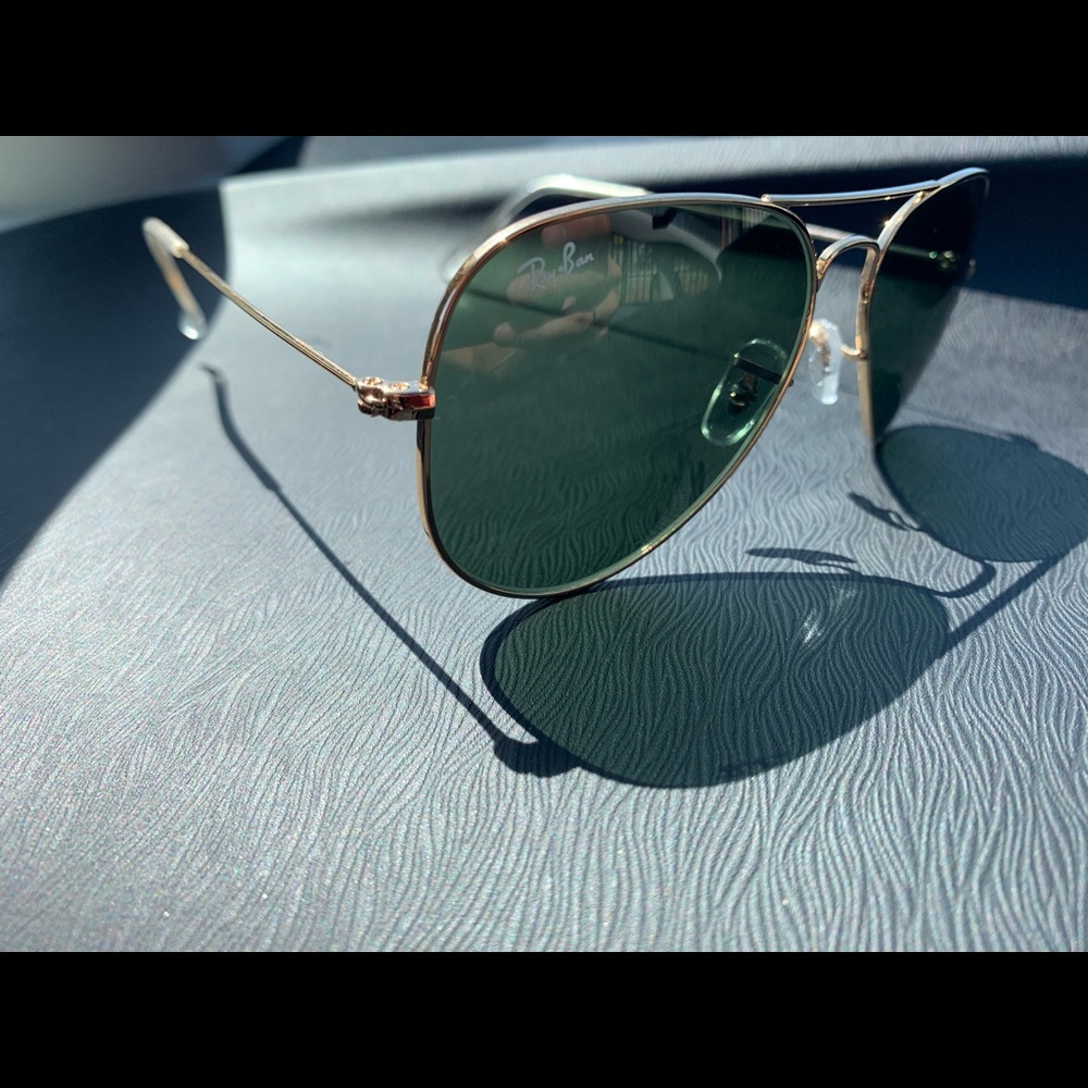 Ray ban